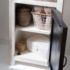 Wolf-Möbel Armoire midi Goa White - Partiellement en manguier massif - Blanc / Multicolore -Meubles de salle de bain Soldes 2022 1000123292 180808 14485838 GALLERYIMAGES P000000001000123292