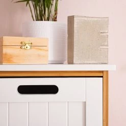 Giessbach Armoire salle de bain Jakob - Partiellement en bambou massif - Blanc mat / Bambou - Hauteur : 111 cm -Meubles de salle de bain Soldes 2022 1000135003 190709 14424800004 DETAILS P000000001000135003