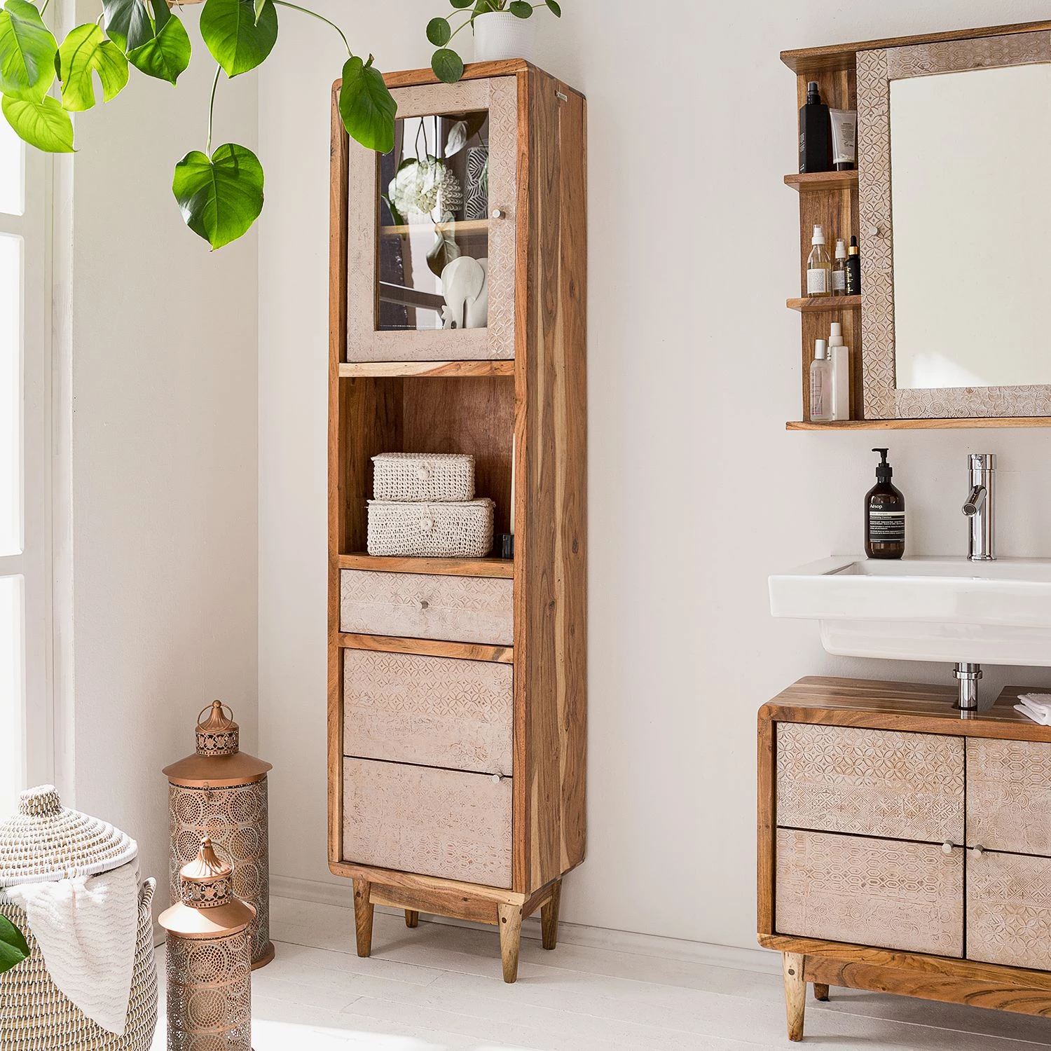 Ars manufacti Armoire colonne Buuda - Partiellement en acacia massif - Écru / Acacia 4 Ars manufacti Armoire colonne Buuda - Partiellement en acacia massif - Écru / Acacia – Image 2