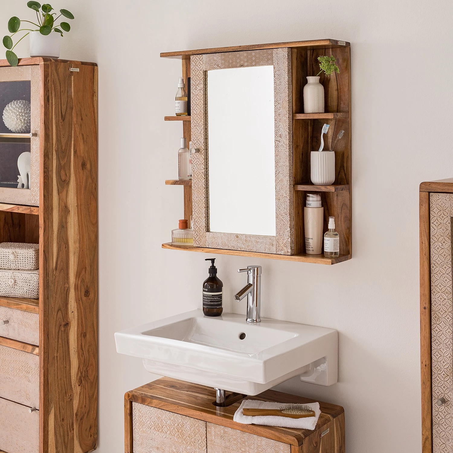 Ars manufacti Salle de bain Buuda II (3 éléments) - Partiellement en acacia massif - Écru / Acacia 9 Ars manufacti Salle de bain Buuda II (3 éléments) - Partiellement en acacia massif - Écru / Acacia – Image 7