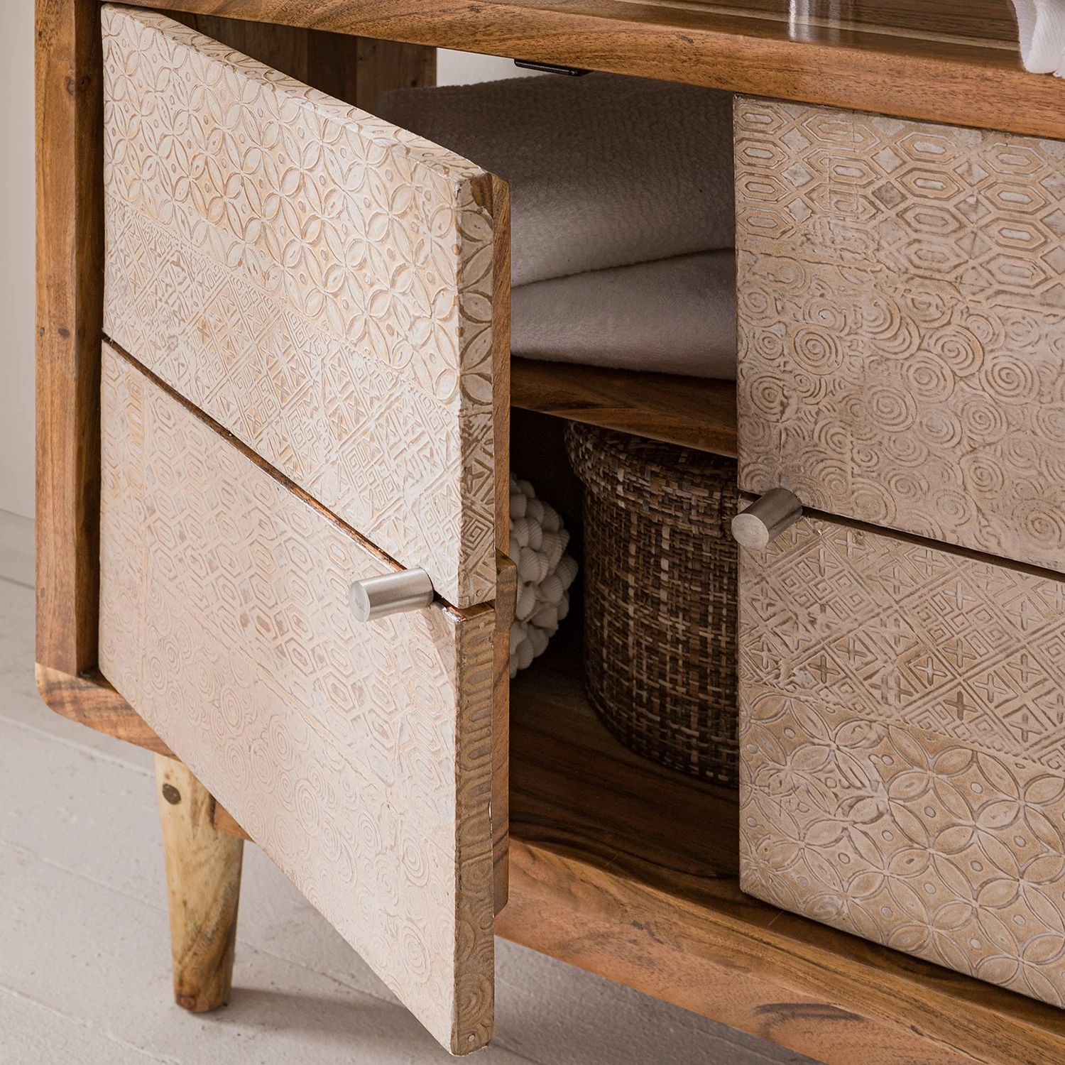 Ars manufacti Salle de bain Buuda II (3 éléments) - Partiellement en acacia massif - Écru / Acacia 5 Ars manufacti Salle de bain Buuda II (3 éléments) - Partiellement en acacia massif - Écru / Acacia – Image 3